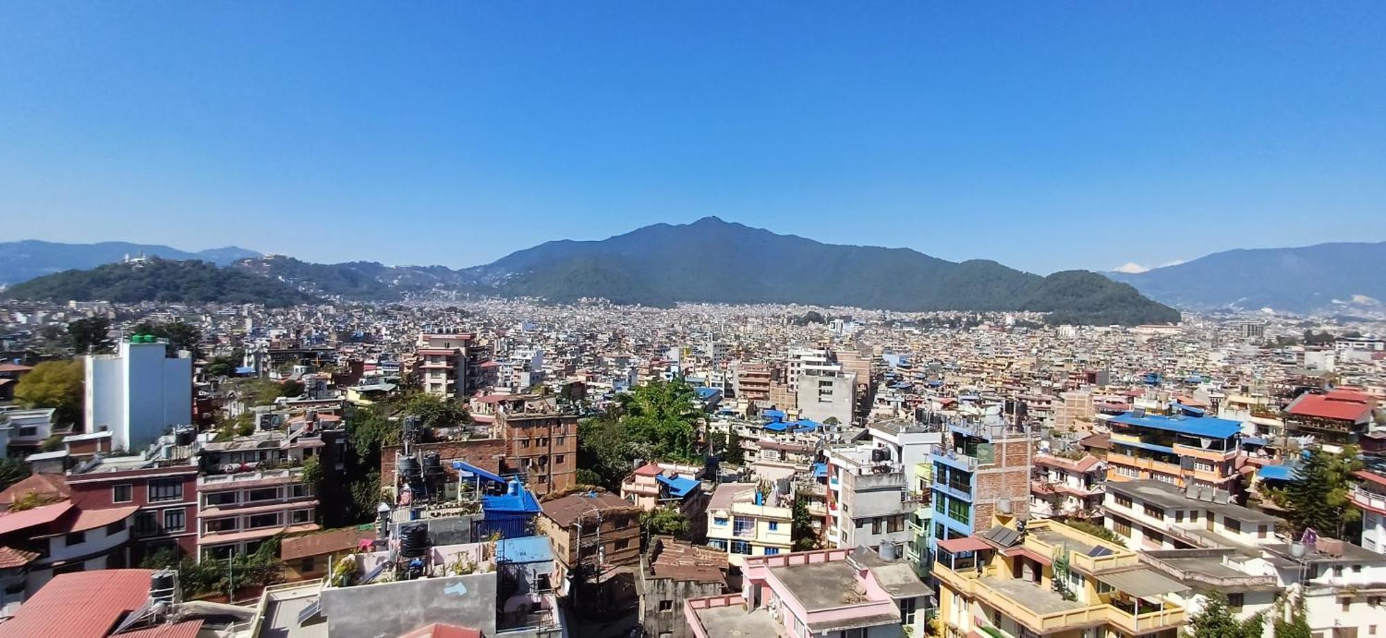 Hotel Yakroo Manang Kathmandu Exterior photo