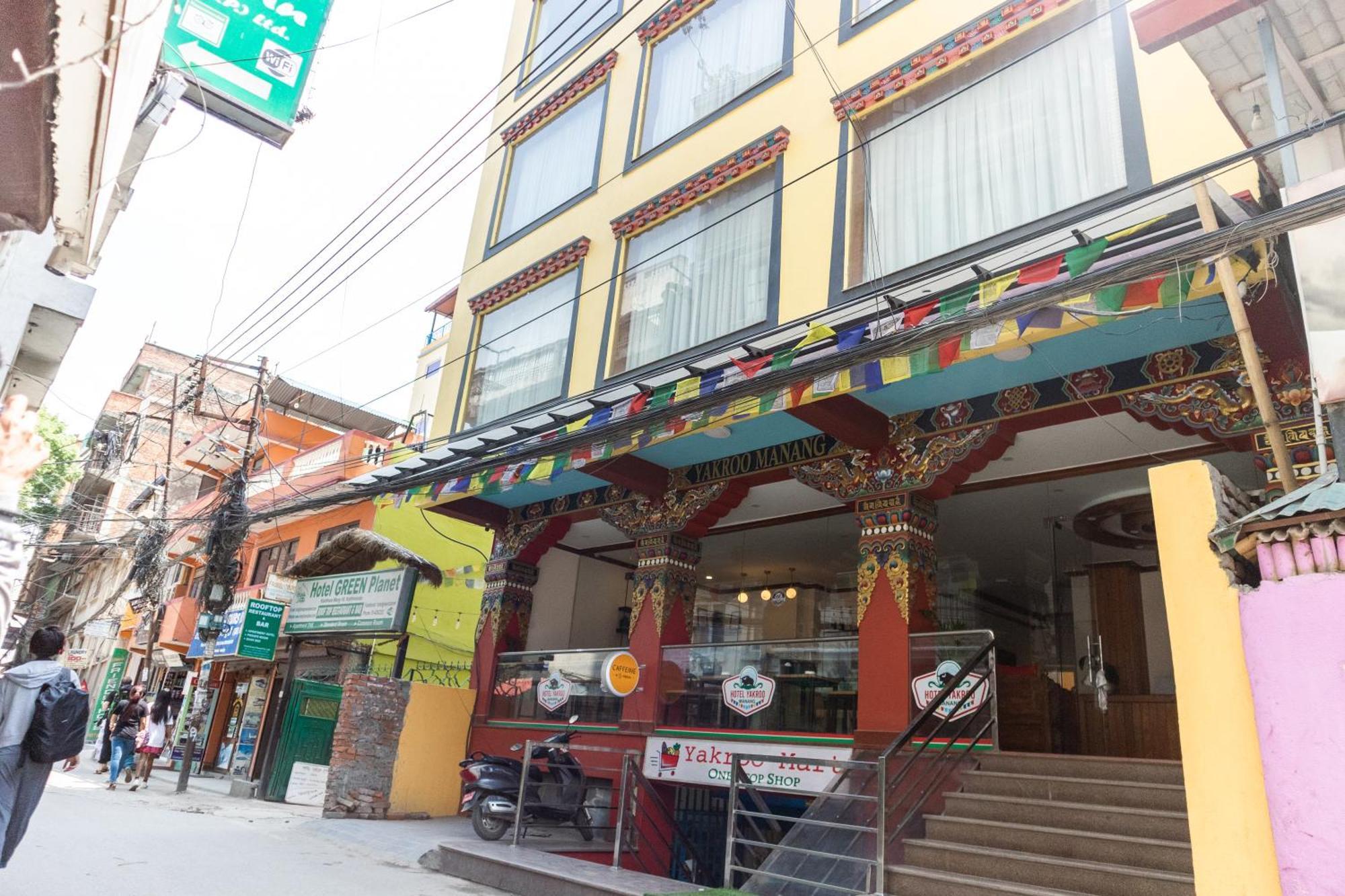 Hotel Yakroo Manang Kathmandu Exterior photo